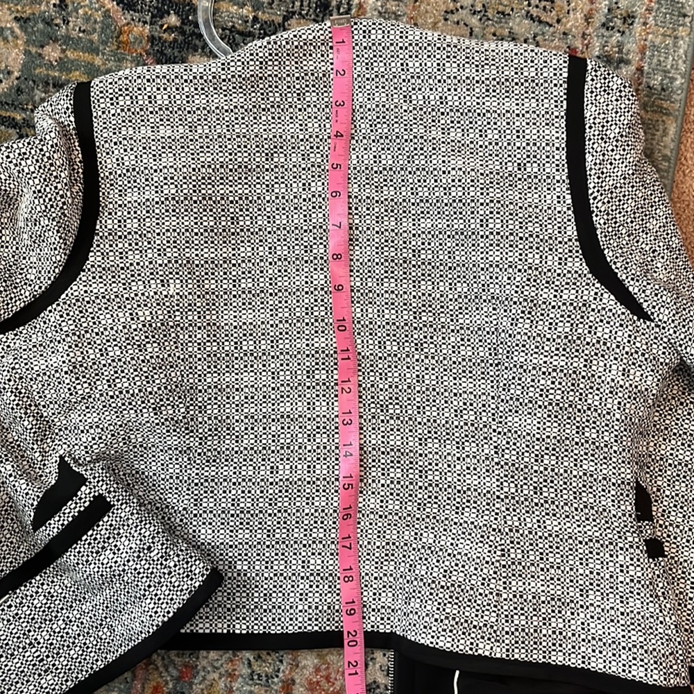 WHBM Jacket - Picture 5 of 5